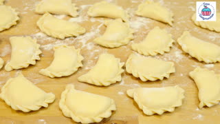 Теперь это моё любимое тесто : вареники с картошкой и творогом, тесто на кефире